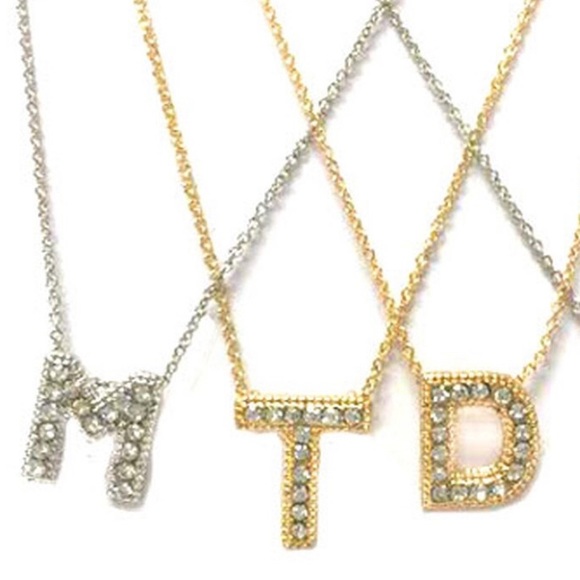 🎁Austrian Crystal Initial Necklaces,NWT - Picture 3 of 5